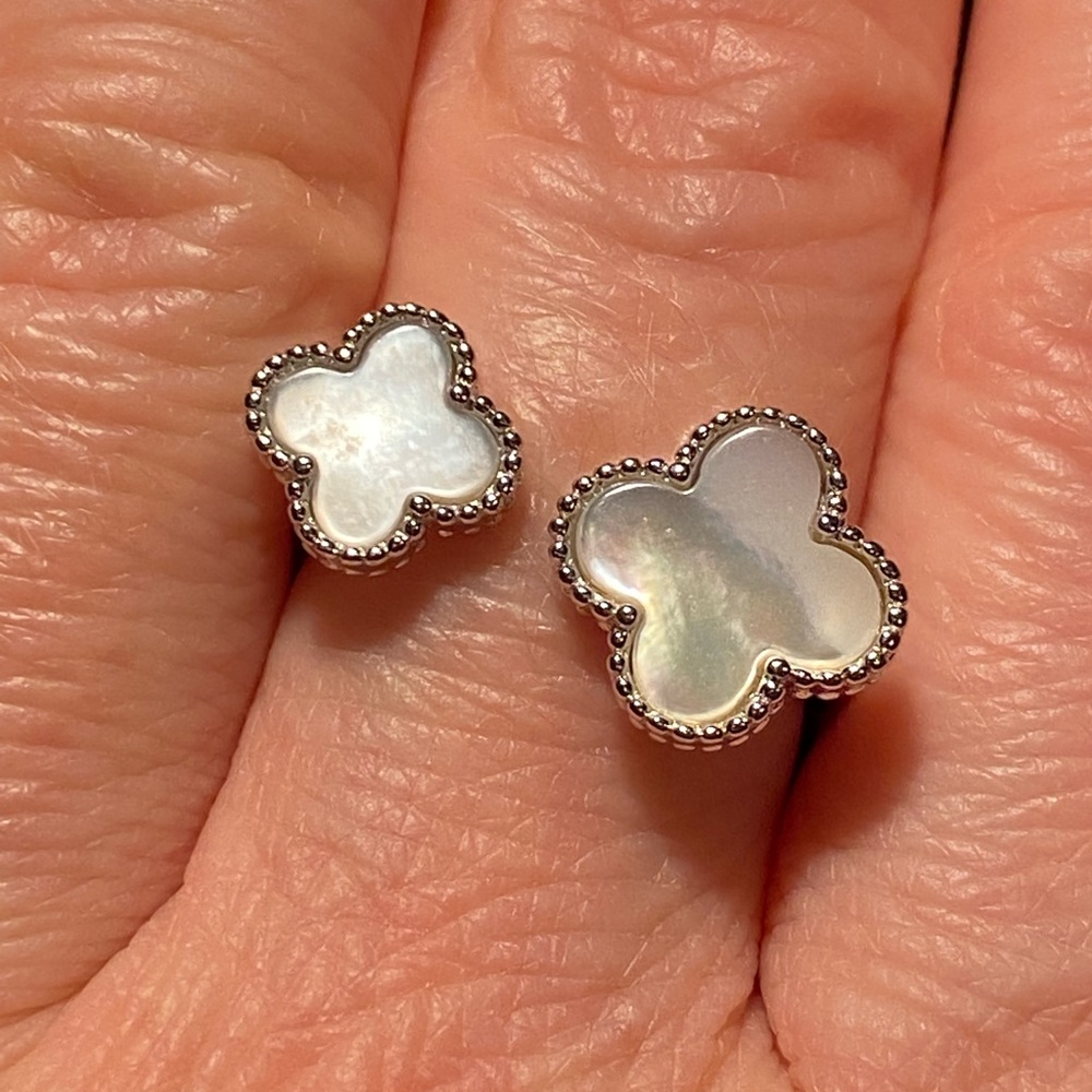 NWT Silver ring - Picture 2 of 9